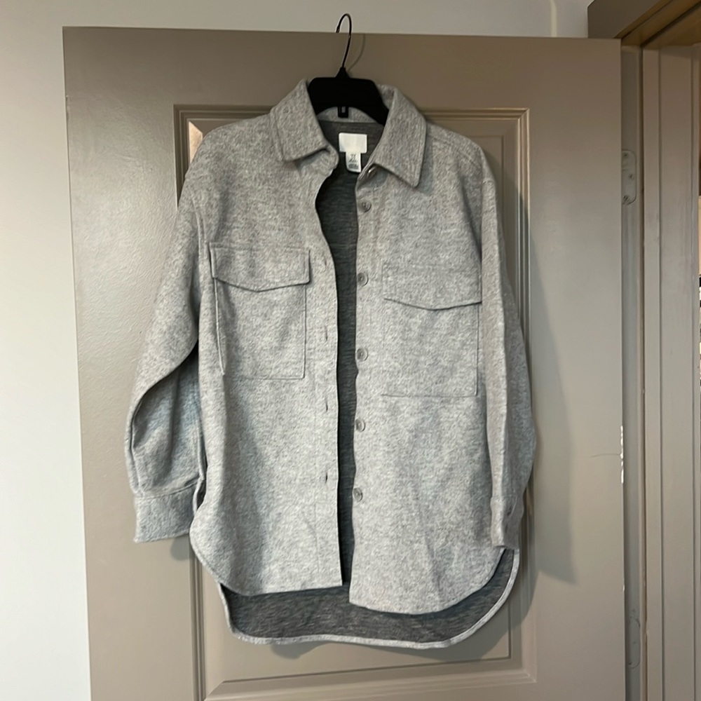 H&M gray shacket